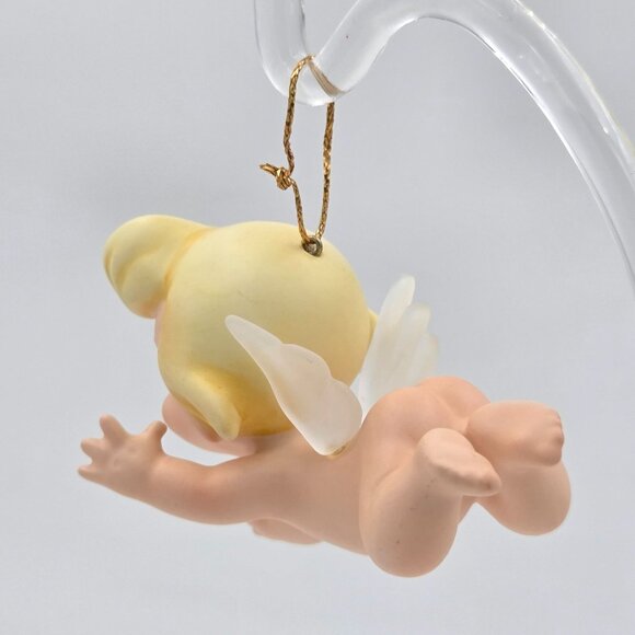 WDCC Fantasia Flight of Fancy Angel Ornament with COA and paperwork - Picture 3 of 10